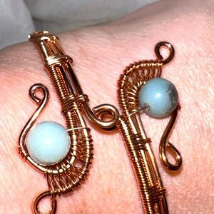Gorgeous copper bracelet/Bangle cuff - adjustable for pretty much any size!!